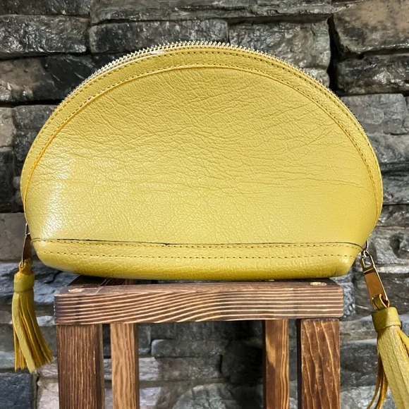 Floral Embossed Leather Pouch - Picture 4 of 11